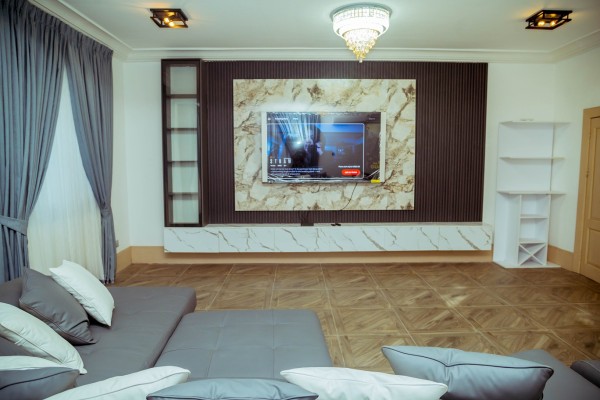 Superior Deluxe (3-Bedroom Suite) WING 1